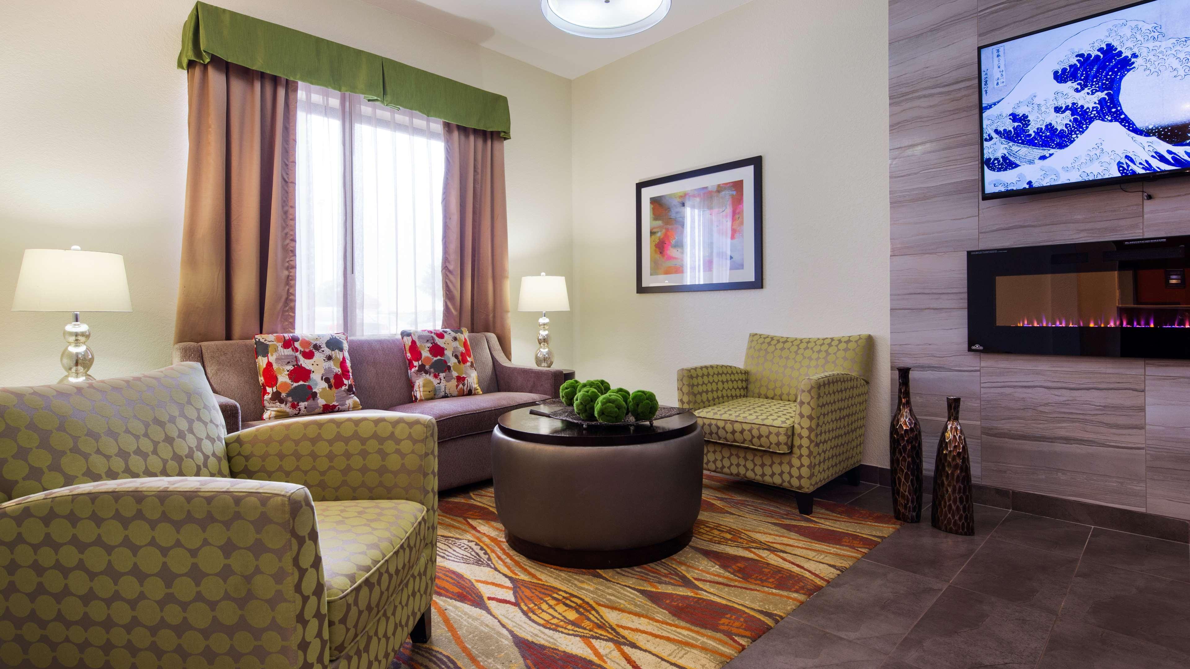 Best Western Plus Fairview Inn & Suites Εξωτερικό φωτογραφία